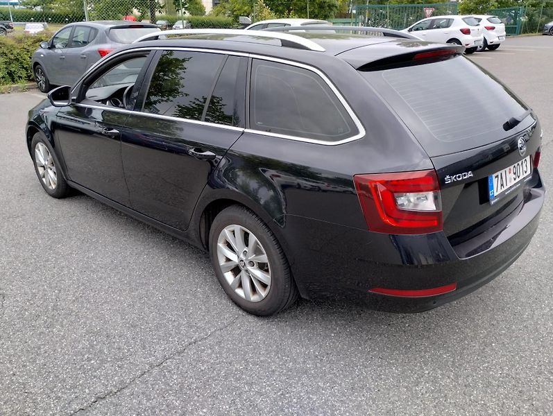 Škoda Octavia (2018) ojeté - fotka 3 z 6