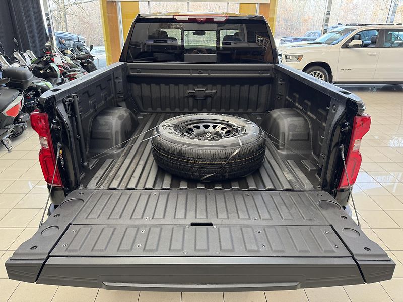 Chevrolet Silverado High Country 6,2 V8 + LPG - fotka 20 z 57