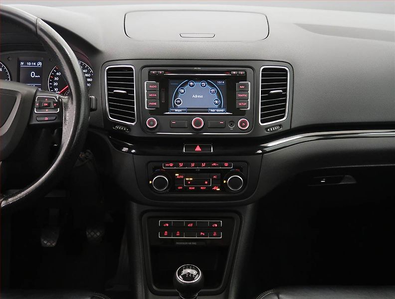 Seat Alhambra (2010) 2.0 TDI, Navi, Tempomat - fotka 12 z 26