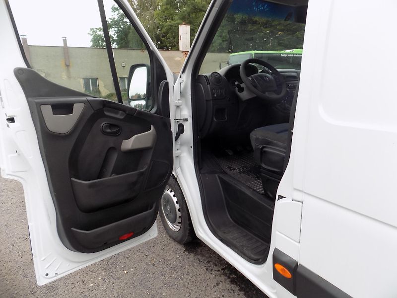 Renault Master (2014) 2,3 110KW MAXI KLIMA - fotka 10 z 35