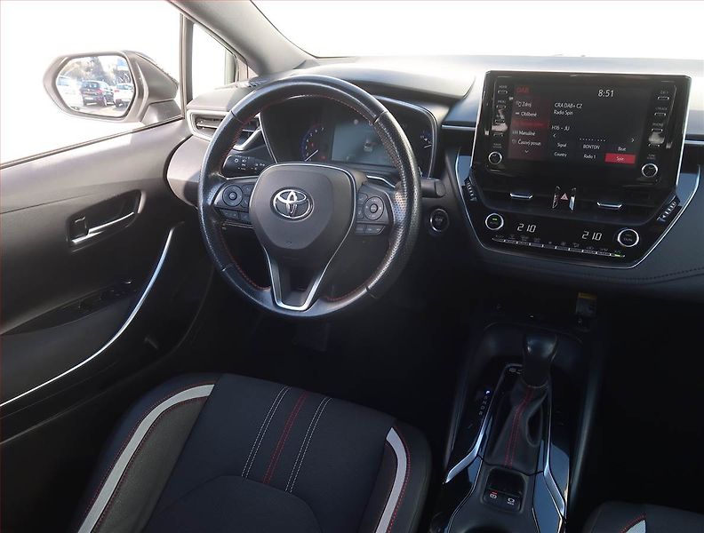 Toyota Corolla (2022) GR Sport 1.8 Hybrid, Hybrid - fotka 7 z 21