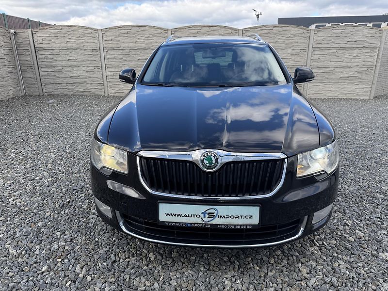 Škoda Superb 2.0TDi 170PS 6R 4x4 0% KOROZE! - fotka 7 z 157