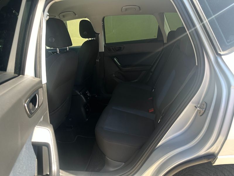 Seat Ateca 1.6 TDi 85kW/1MAJ/Kamera - fotka 12 z 31