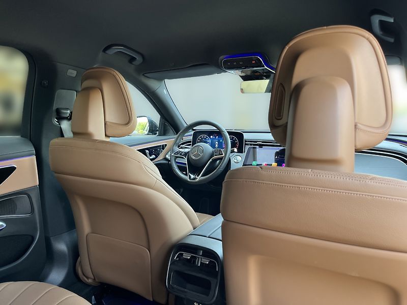 Mercedes-Benz Třídy E 200 4MATIC Avantgarde - fotka 18 z 18