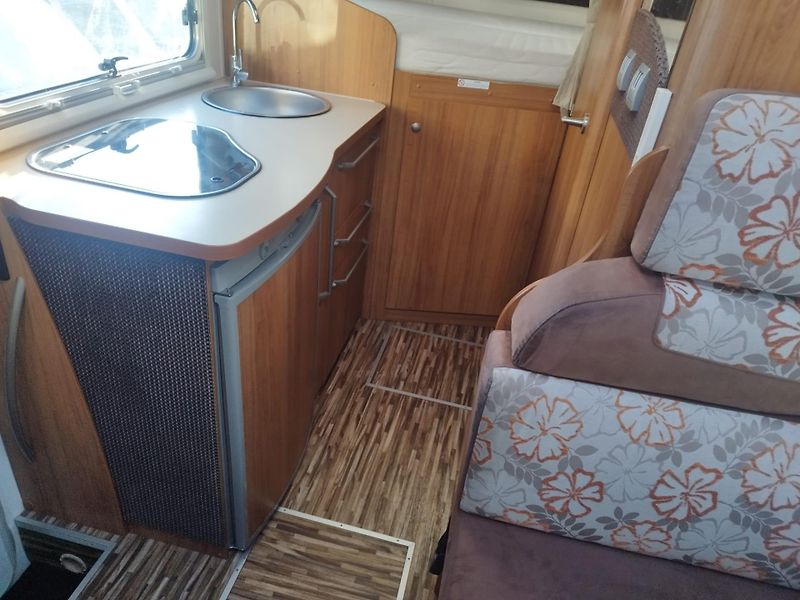 Fiat Ducato Eura Mobil 2.3JTD KLIMA - fotka 14 z 25