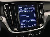 Volvo V60 D3 MOMENTUM AUT - náhled 36