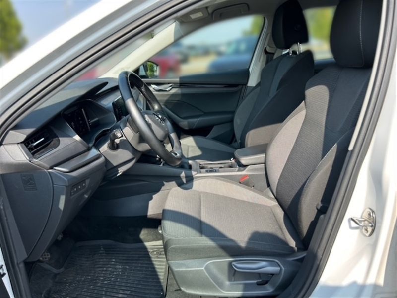 Škoda Octavia 2,0 TDI 85 Ambition - fotka 7 z 11