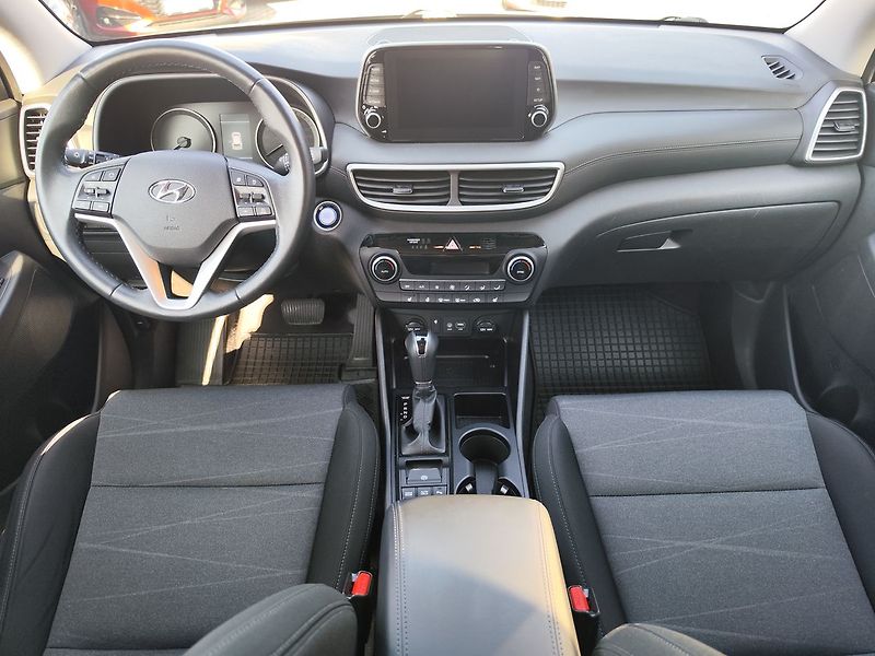 Hyundai Tucson 1.6 CRDi/100kW Adventure DCT - fotka 15 z 33