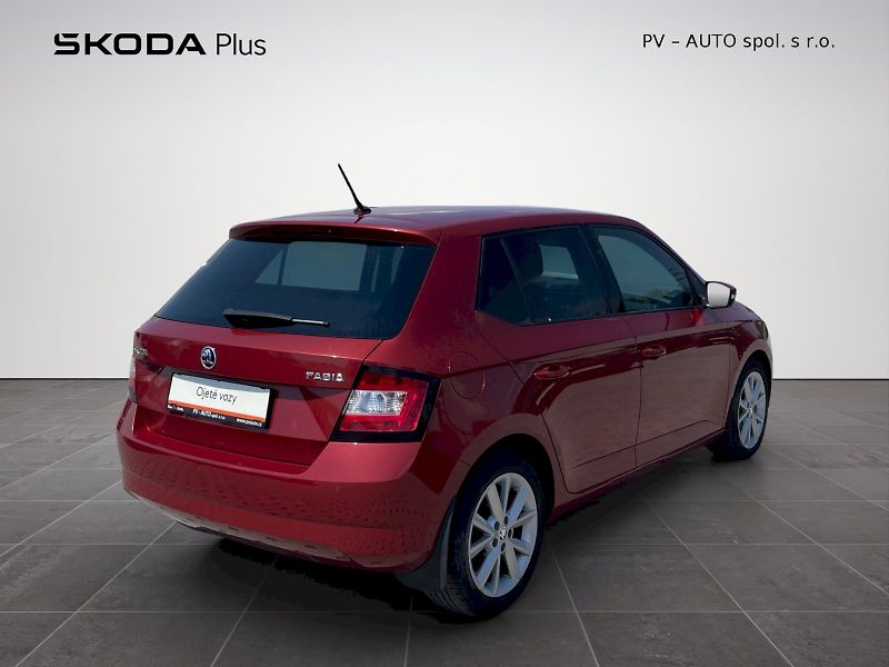 Škoda Fabia (2017) 1.2 TSI 81kW Style Plus - fotka 2 z 33