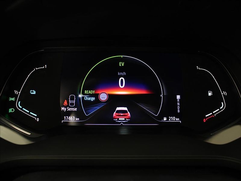 Renault Captur 1,6 E-Tech Hybrid 17 010km! - fotka 22 z 22