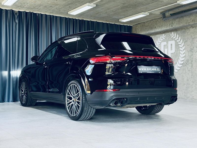 Porsche Cayenne (2022) 3.0*V6*OFFROAD*TOP - fotka 5 z 38