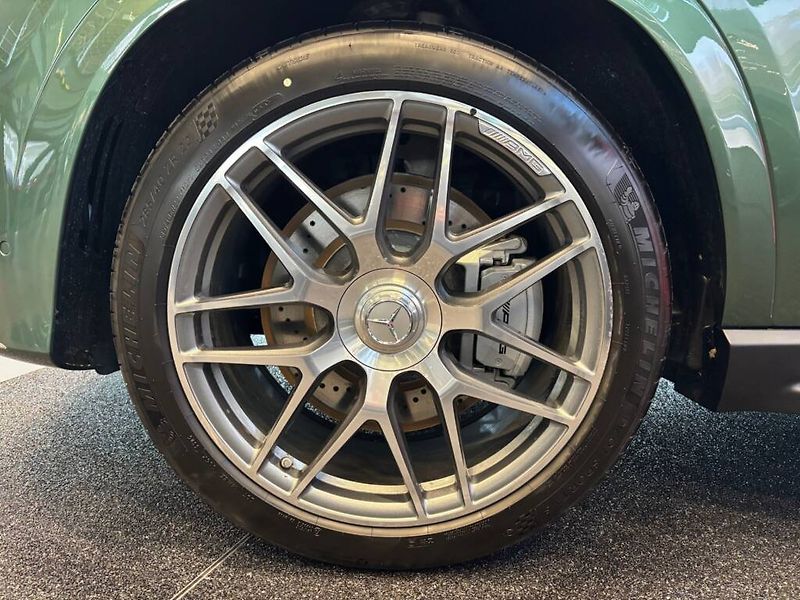 Mercedes-Benz GLE (2026) 53 4MATIC+ - fotka 5 z 6