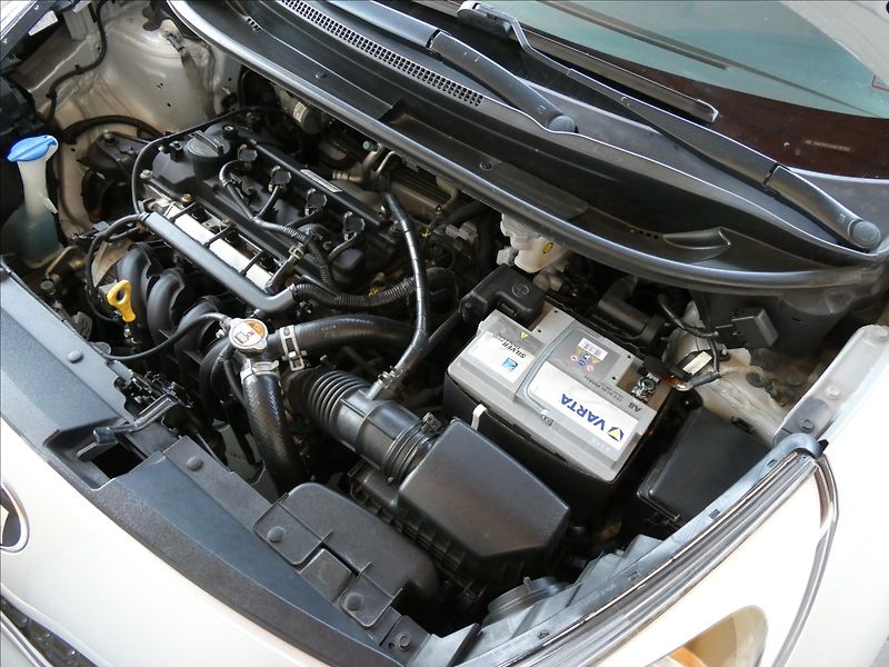 Kia Rio 1,2 i 62kW serviska, NAVI - fotka 38 z 44