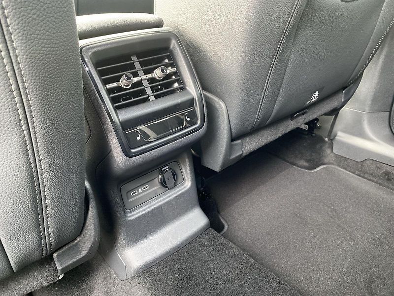 Škoda Kodiaq (2025) 2,0 TDI 142 kW 4x4 DSG Sportli - fotka 30 z 40