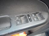 Volkswagen Touran 1.9 TDI, 7 MÍST, TAŽNÉ - náhled 17