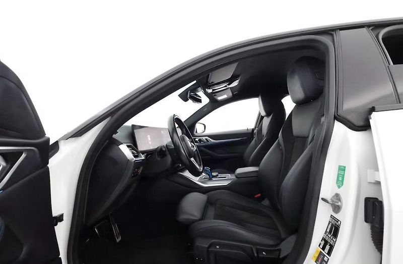 BMW i4 M50 xDrive GC 360k HuD Tažné  - fotka 10 z 29