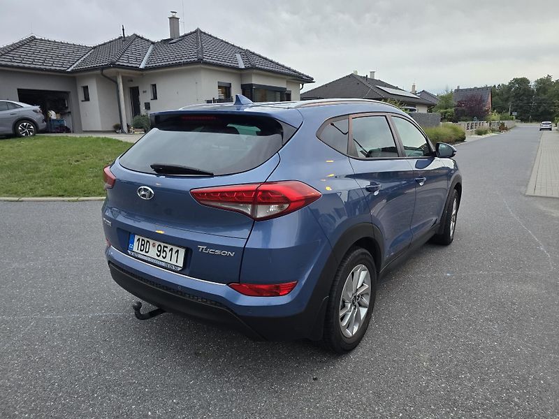 Hyundai Tucson (2015) 1.7CRDi, tažné, Alu zimní sada - fotka 6 z 18