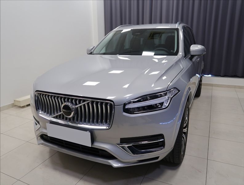 Volvo XC90 2,0 B5 AWD AUT Plus Bright - fotografie inzerátu