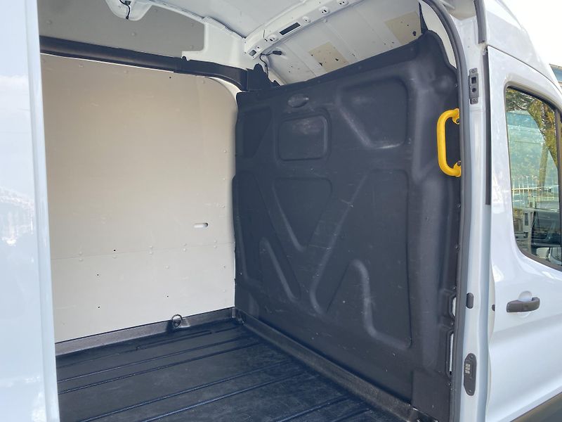 Ford Transit (2024) 2.0TDCi, 350 L4, NAJ.97TIS.KM - fotka 43 z 54
