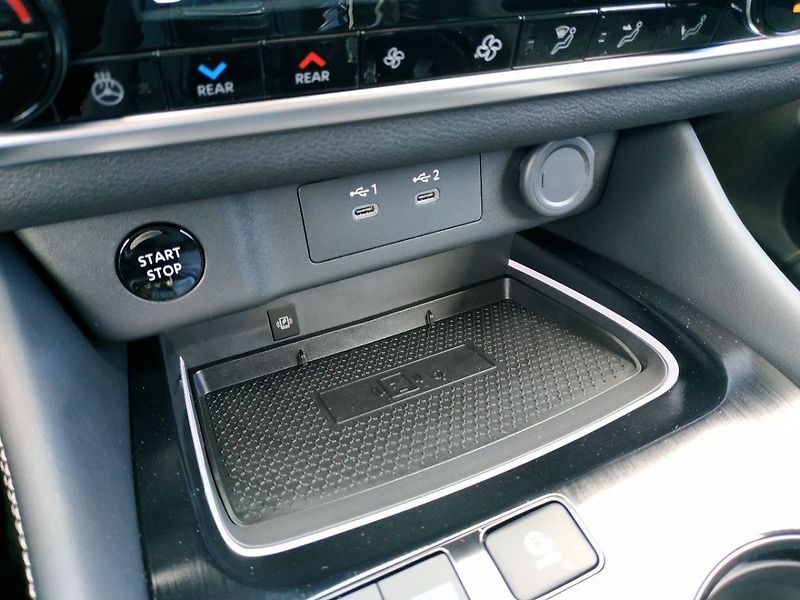 Nissan X-Trail E-POWER e-4ORCE TEKNA SKLADEM - fotka 26 z 31