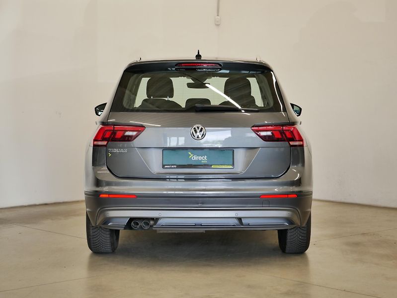 Volkswagen Tiguan - fotka 6 z 27