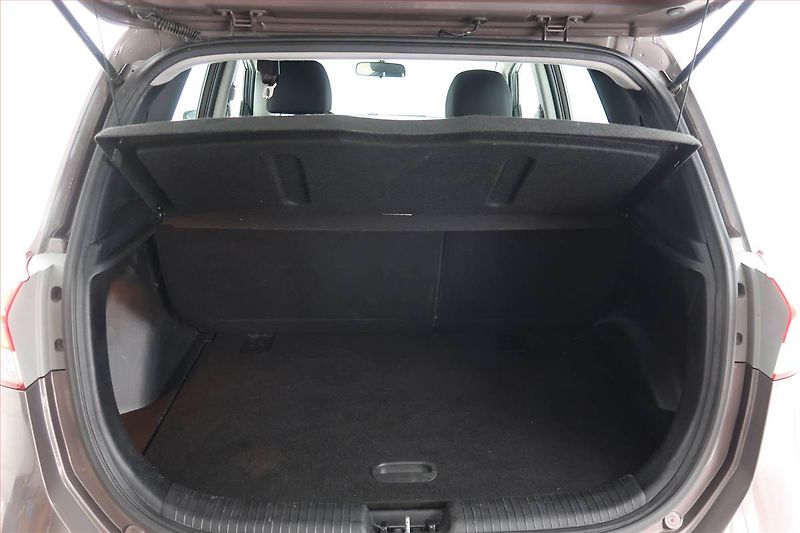 Hyundai ix20 (2015) 1.4 CVVT, Serv.kniha - fotka 13 z 15
