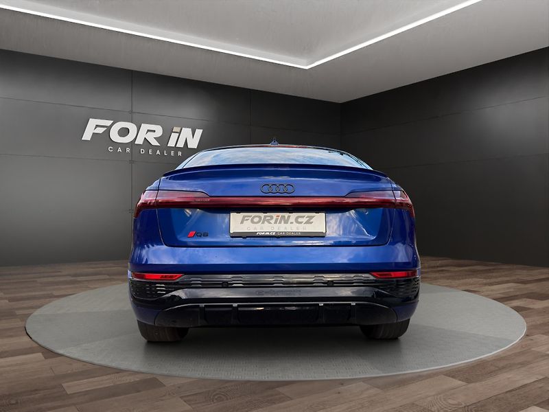 Audi Q8 e-tron (2023) 114 kWh  300 kW  SPORTBACK - fotka 5 z 27