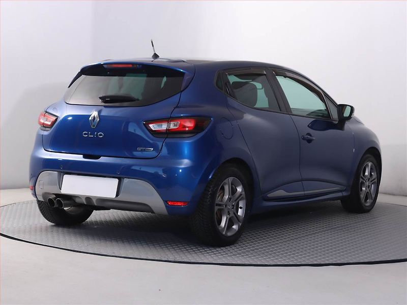 Renault Clio (2017) 0.9 TCe, Navi, Tempomat - fotka 5 z 19