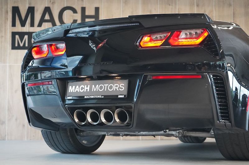 Chevrolet Corvette C7 Z06, EU verze, Head-up - fotka 13 z 45