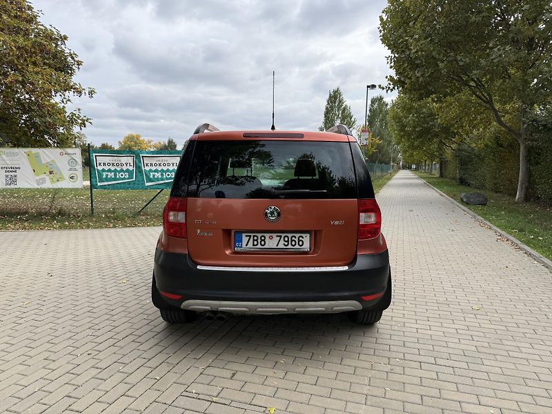 Škoda Yeti 2.0 TDi 4x4 - fotka 9 z 30