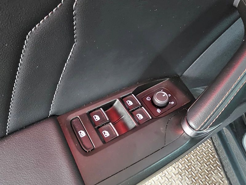 Cupra Formentor (2022) 1.5 TSI 150K DSG - fotka 23 z 29
