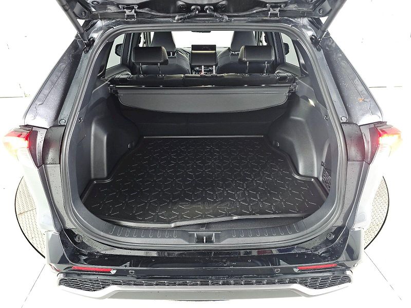 Toyota RAV4 (2025) 2.5HEV 222k 4x4 GR SPORT - fotka 18 z 31