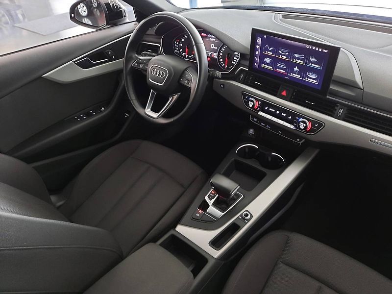 Audi A4 (2022) Avant 45 TFSI quattro (195kW/2 - fotka 12 z 26
