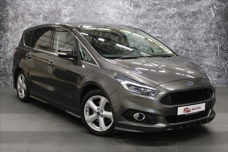 Ford S-MAX 1,5 EcoBoost PANORAMA 1.majite - fotka 2 z 40