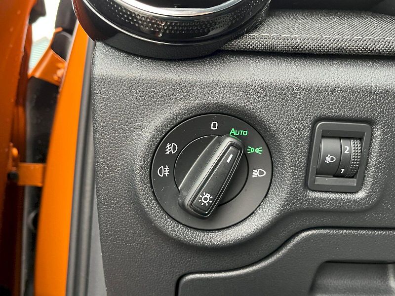 Škoda Fabia (2024) 1.0 TSI 85kW Top Selection DSG - fotka 15 z 26