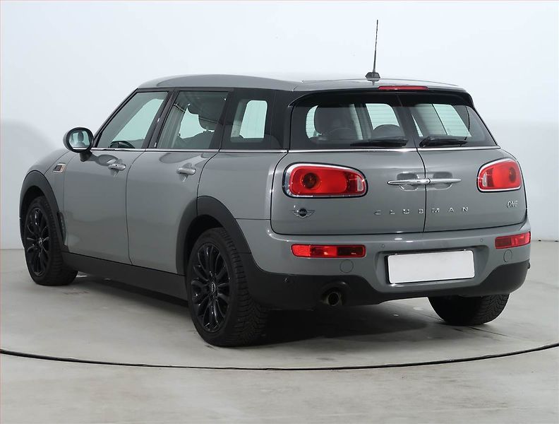 Mini Clubman (2018) One, Serv.kniha, Park. senzory - fotka 4 z 19