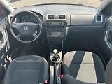 Škoda Roomster (2009) 1.4 MPi, AC, panor. - náhled 8
