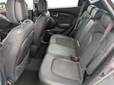 Hyundai ix35 (2012) 1.6GDi, ČR, AC, TZ, park - náhled 10