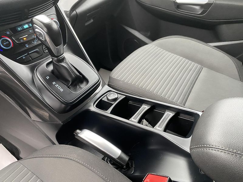 Ford C-MAX 1.5TDC-i 120PS NEW MODEL NAVI! - fotka 100 z 155