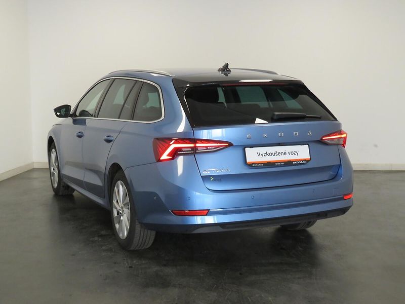 Škoda Octavia - fotka 7 z 24