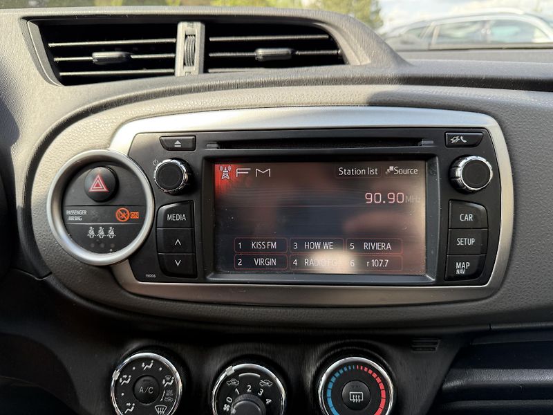 Toyota Yaris 1.4 D4D 66kW - fotka 13 z 21