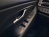 Hyundai i30 (2021) 1.0 T-GDI, Automat, ČR,1.maj - náhled 17