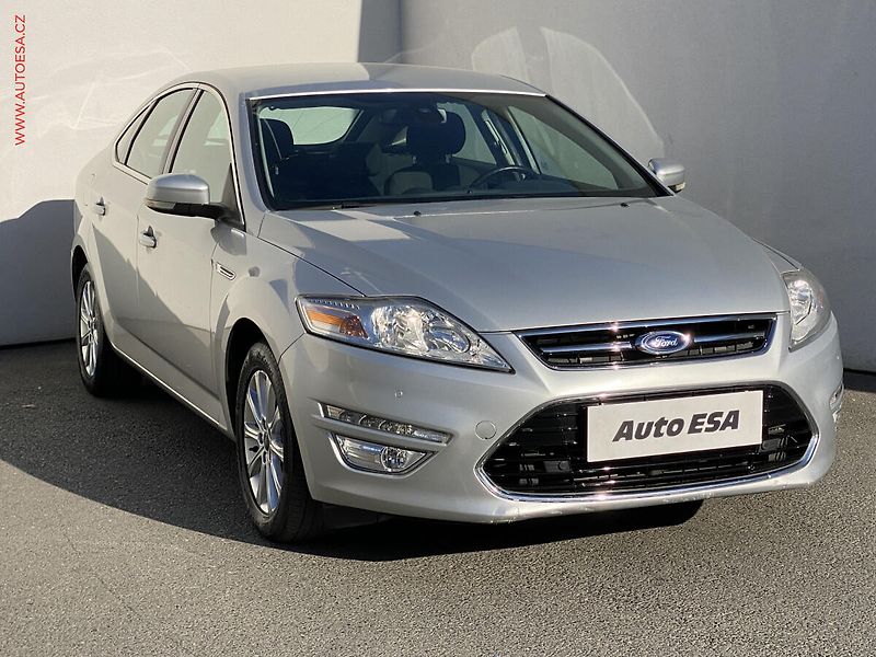 Ford Mondeo (2011) 2.0 TDCi, Titanium, navi - fotografie inzerátu
