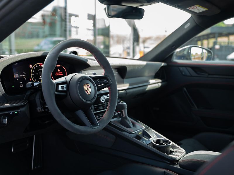 Porsche 911 GT3 - fotka 13 z 30