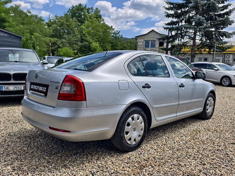 Škoda Octavia 1.4 TSi 90kW, KLIMA, ČR - fotka 4 z 19