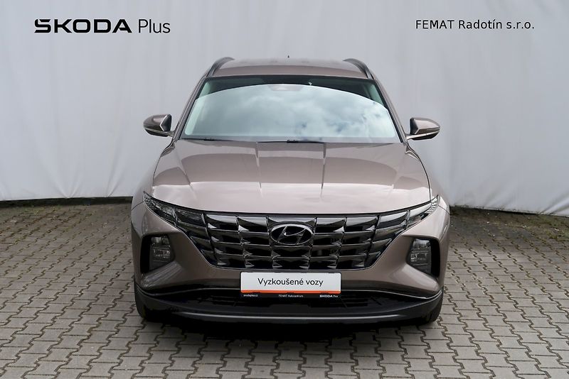 Hyundai Tucson (2023) Smart Navi 1,6 T-GDI MHEV DCT7 - fotka 22 z 30