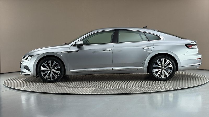Volkswagen Arteon 2.0 TDI DSG Elegance - fotka 4 z 27