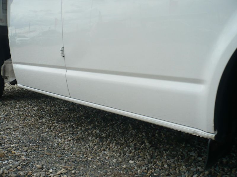 Volkswagen Transporter 2.0TDI valnik 6Míst - fotka 16 z 33