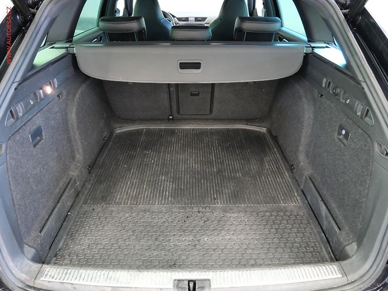 Škoda Superb (2018) 2.0TDi 4x4, SportLine, DSG - fotka 7 z 20
