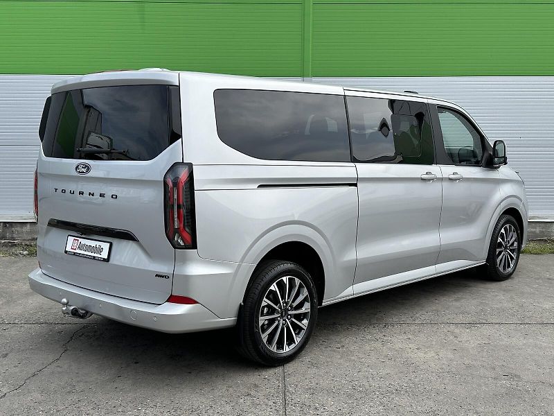 Ford Tourneo Custom - fotka 4 z 51